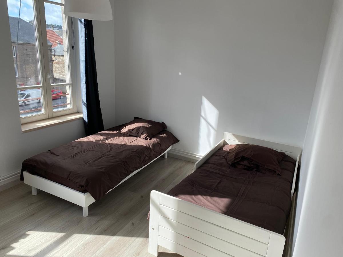 Joli Appartement Avec Parking Gratuit Sur Place Живе Екстер'єр фото