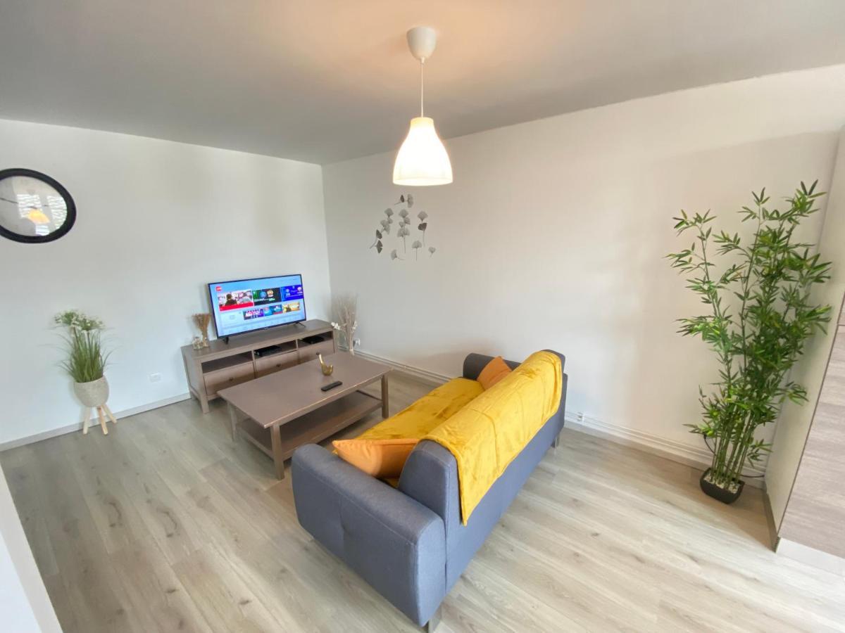Joli Appartement Avec Parking Gratuit Sur Place Живе Екстер'єр фото