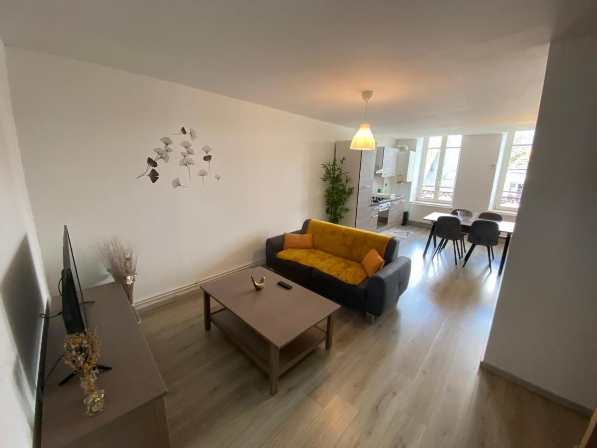 Joli Appartement Avec Parking Gratuit Sur Place Живе Екстер'єр фото