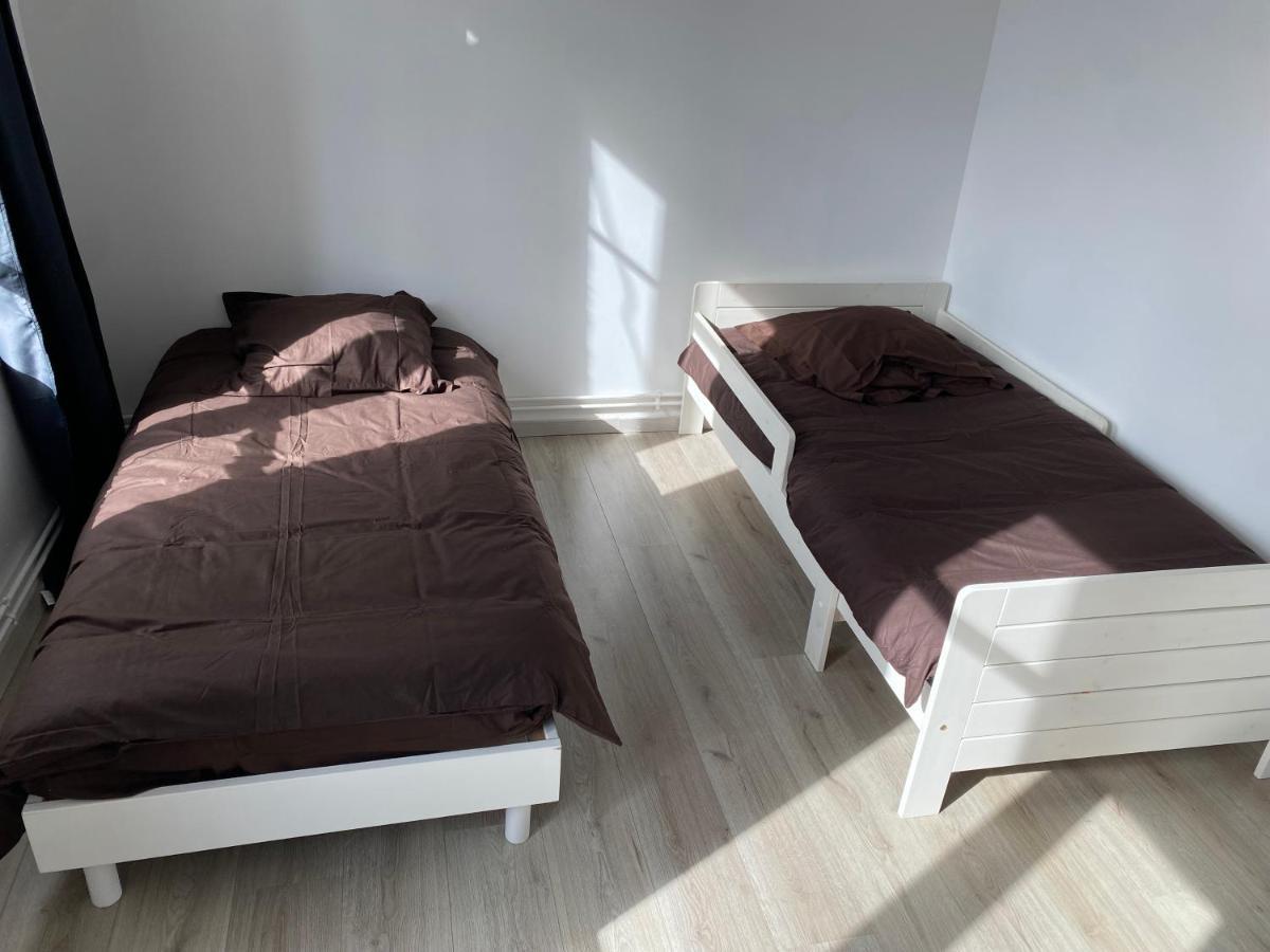 Joli Appartement Avec Parking Gratuit Sur Place Живе Екстер'єр фото